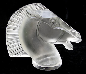 Lalique Longchamp (Single Mane) Mascot