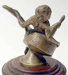 Nude in Bucket - Rear