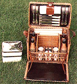 Picture of 4 Person Drew & Sons Picnic set